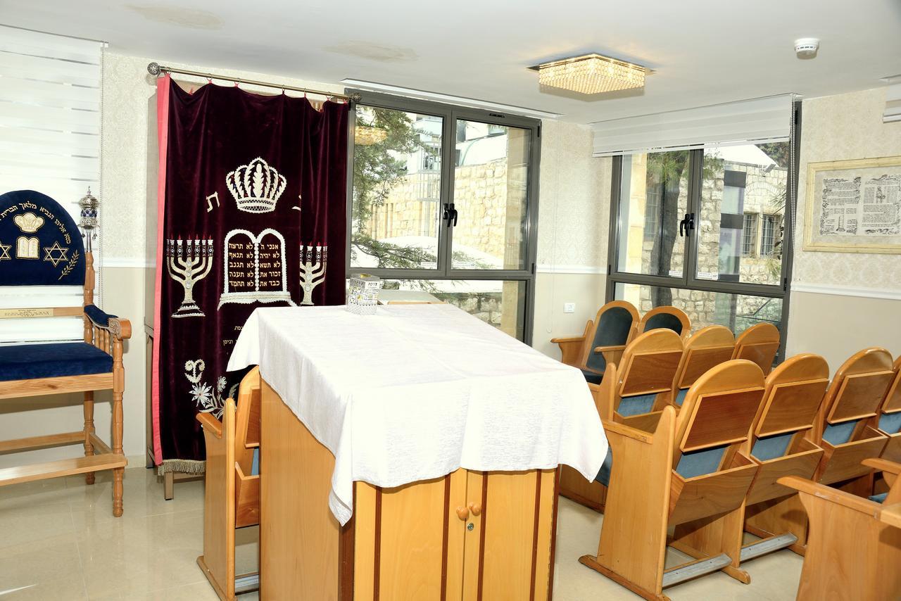 Litov Hotel - A Religious Boutique Hotel エルサレム エクステリア 写真